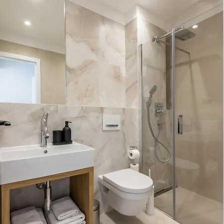 Modern Mare At Sea In Peljesac * Trstenik (Dubrovnik-Neretva)