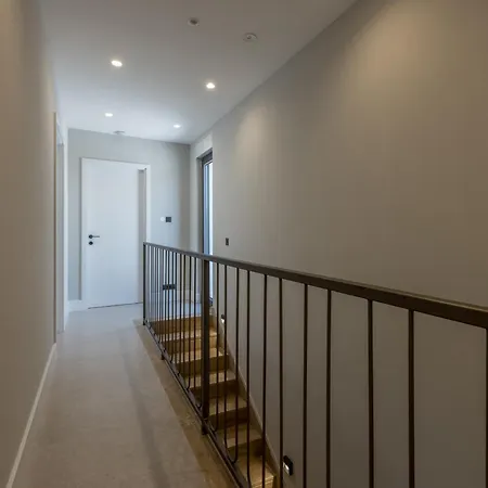 Modern Mare At Sea In Peljesac Villa