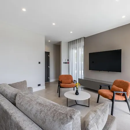 Modern Mare At Sea In Peljesac * Trstenik (Dubrovnik-Neretva)